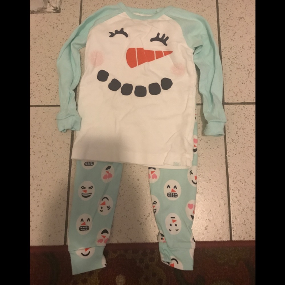 COPY - Gap toddler Christmas PJ's unisex size 2T